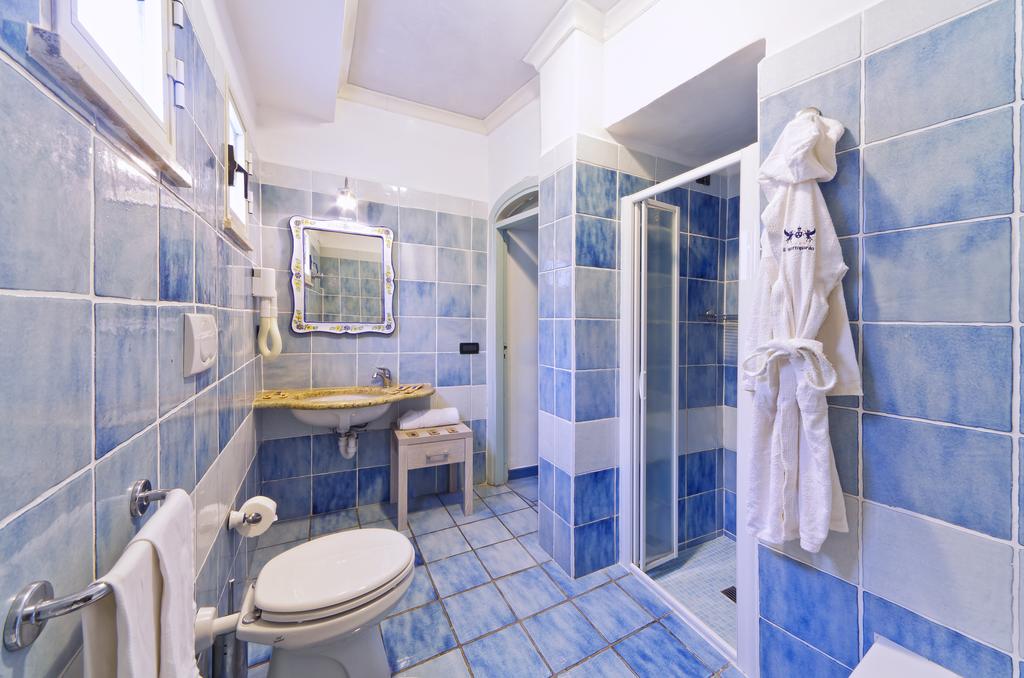 Hotel-Terme-Gattopardo-Forio-Ischia-bagno