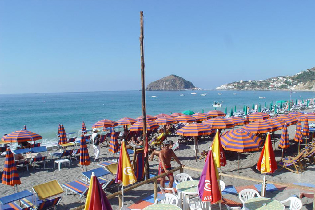 hotel-la-madorla-ischia-maronti-spiaggia-3